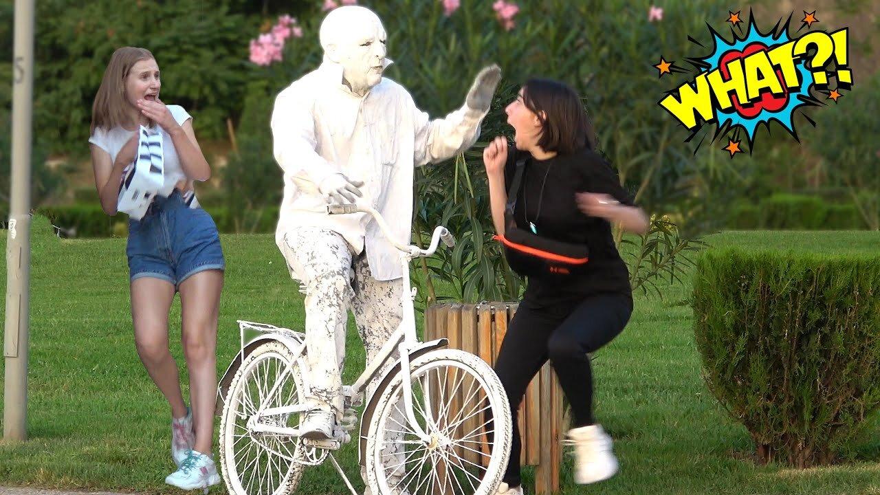 Best Human Statue Prank One News Page Video