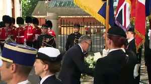 Starmer and Macron lay wreaths at de Gaulle statue [Video]