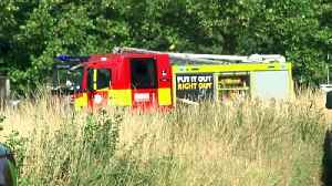 Heatwave: Firefighters called to grass fire in east London [Video]