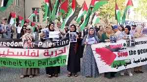 Berlin protesters condemn killing of journalists in Gaza airstrikes [Video]