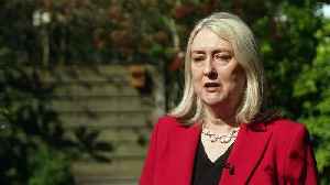 Govt: More needs to be done to protect students with loans