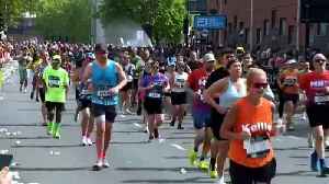 London Marathon brings thousands to the streets