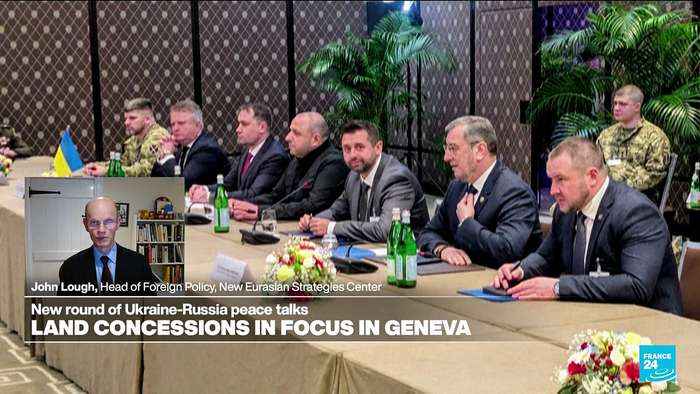 Russia, Ukraine seem to be 'putting up a performance for president Trump', analyst says