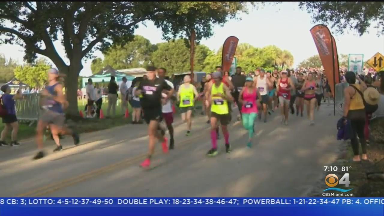 Hundreds Gather For 5k Run In Support Of Surfside Victims