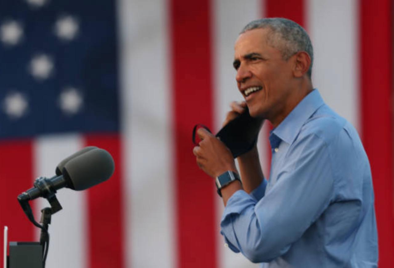 Barack Obama to Throw Giant Birthday Bash Despite Surge in COVID-19 Variant