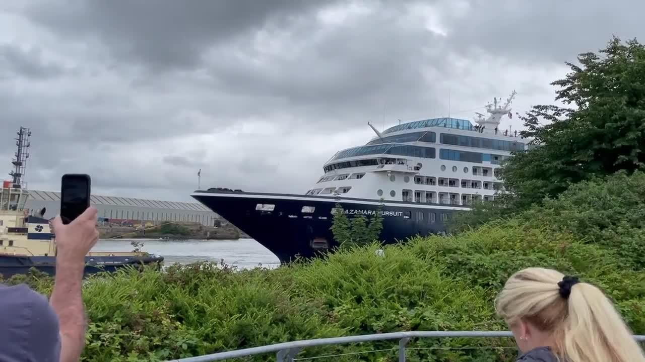 Cruise docks in Glasgow in over a year as Covid ban lifted