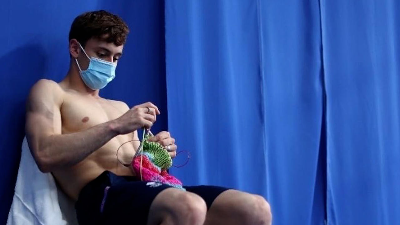 Tom Daley’s Knitting Is For A Good Cause