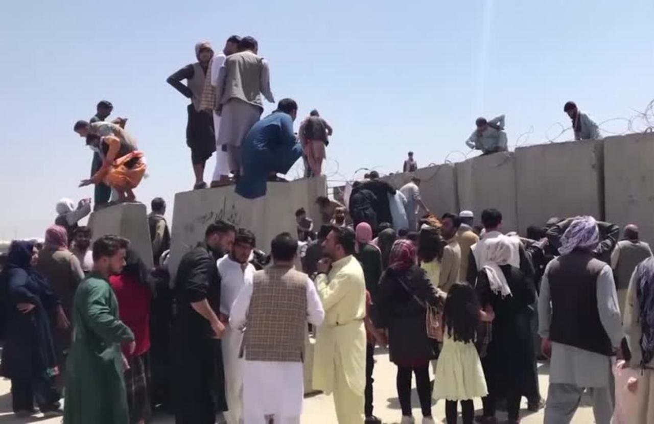 U.S. Afghans struggle to help relatives in Kabul