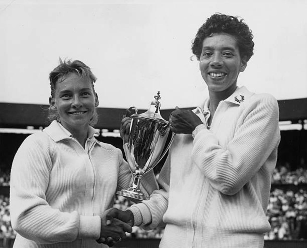 This Day in History: Althea Gibson Becomes First African-American on US Tennis Tour 8/22