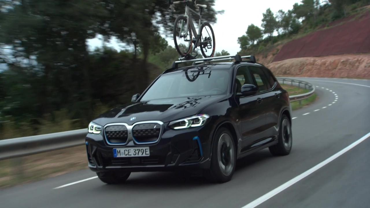 The new BMW iX3 Driving Preview