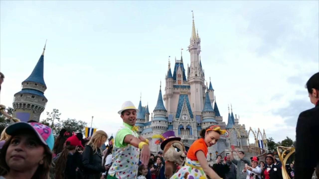 Vaccination Agreement Reached Between Disney and Union Workers