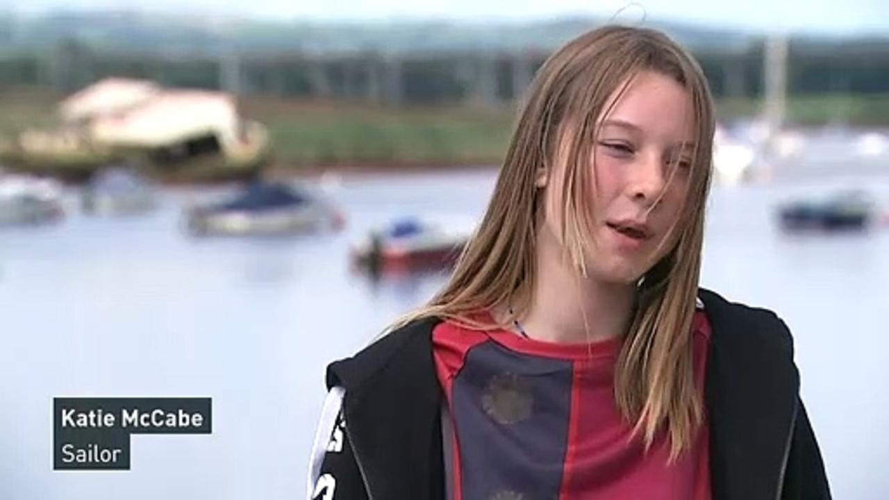 Teenage girl becomes youngest person to sail solo around UK