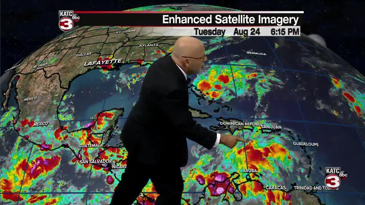 ROB'S WEATHER FORECAST PART 1 10PM 8-24-2021