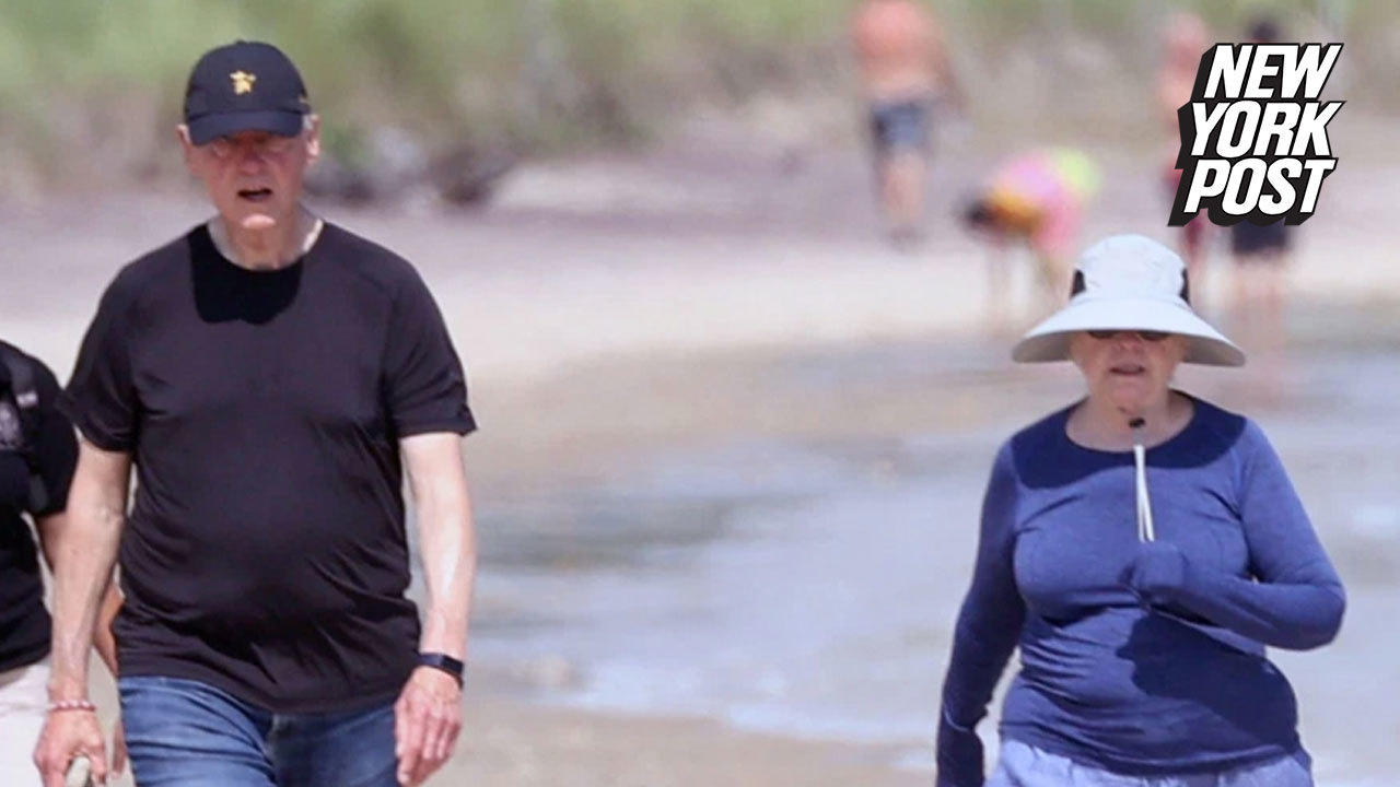 Hillary and Bill Clinton spotted in the Hamptons