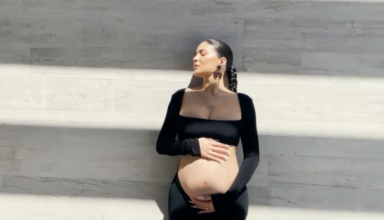 Kylie Jenner Confirms Pregnancy Rumors With Touching Video