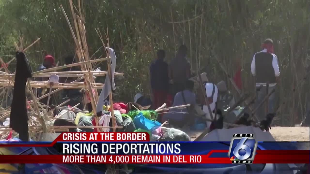 Del Rio update: 4,000 Haitian immigrants still under bridge