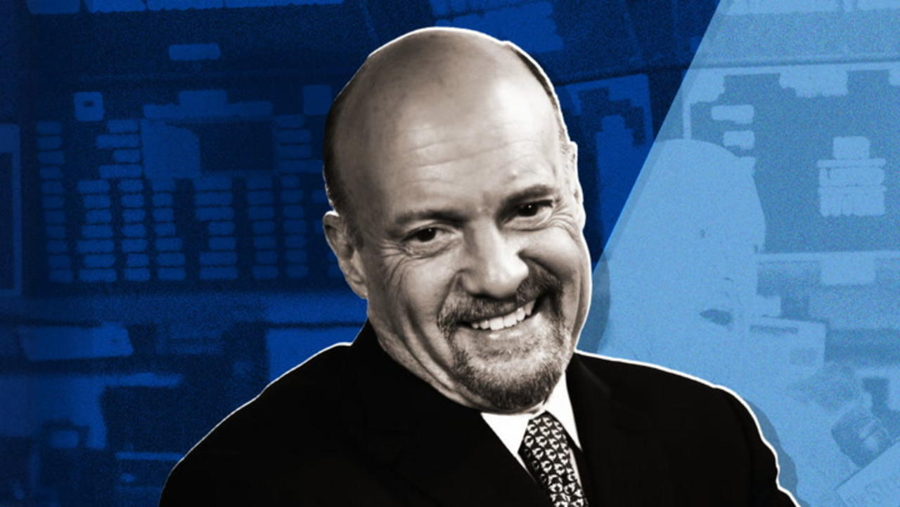 Jim Cramer on Market Selloff Tuesday: 'Sit on Your Hands'