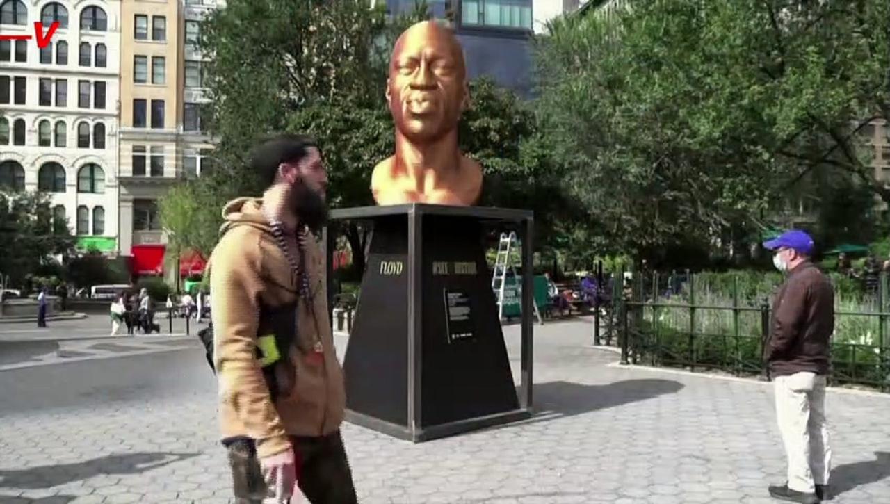 Skateboarding Vandal Caught on Camera Throwing Paint on George Floyd Statue in NYC