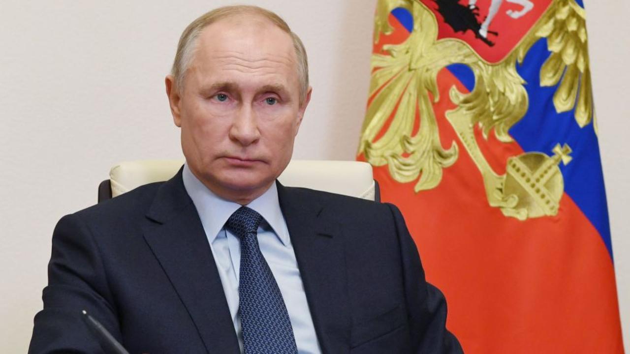 How Kremlin responded to Putin's links to Pandora Papers