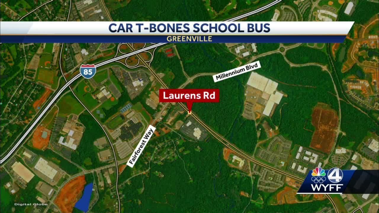 Greenville County students taken to hospital after crash, district says