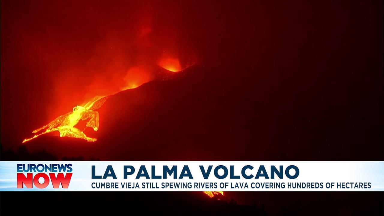 La Palma volcano: Lava 'tsunami' as earthquake intensifies eruption