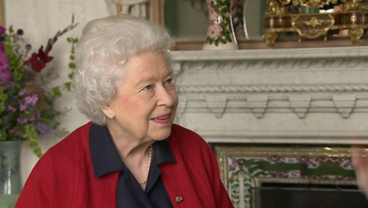 The Queen Caught on Camera Criticizing “Irritating” World Leaders