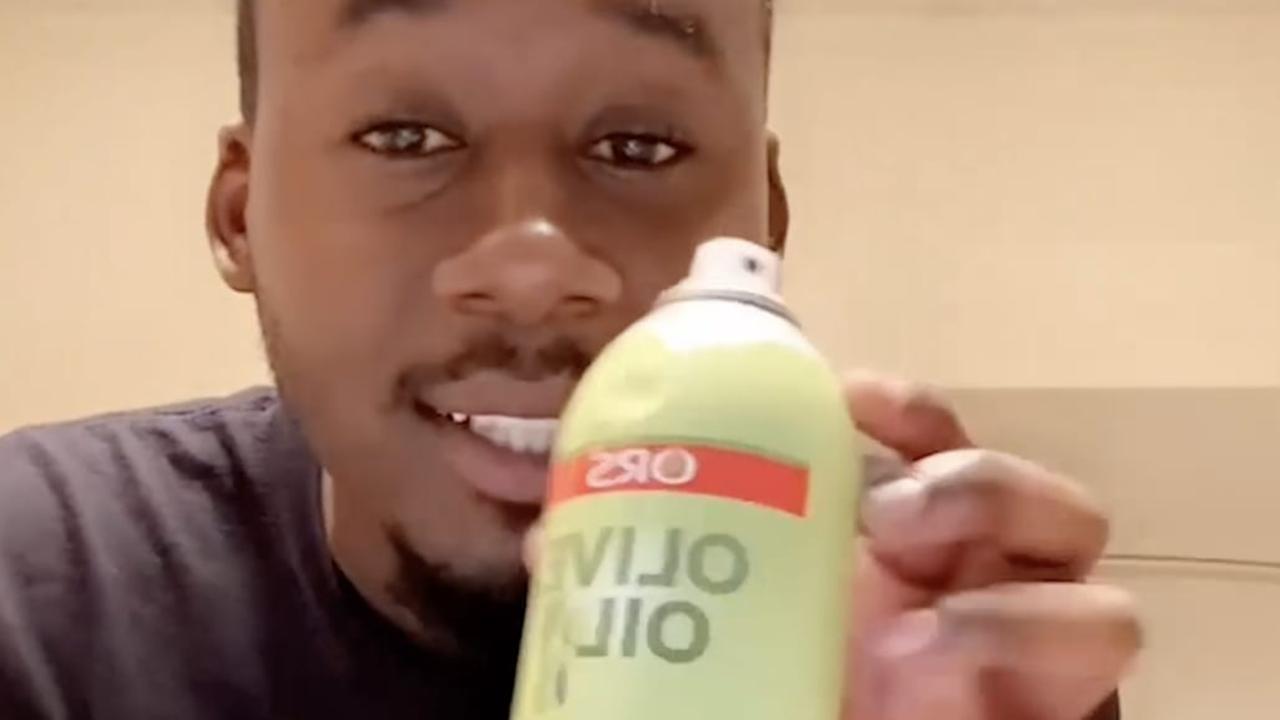 This man used hairspray to remove bleach stains from his clothing