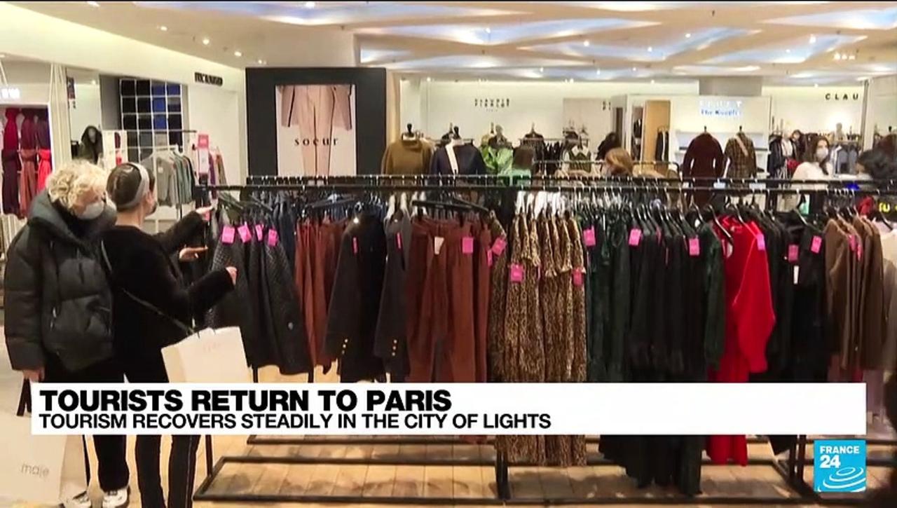 Tourists return to Paris: Tourism recovers steadily in the city of lights