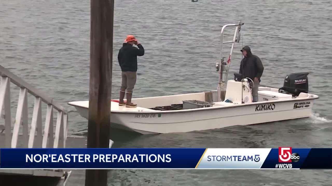 Boaters race against clock to pull vessels from water