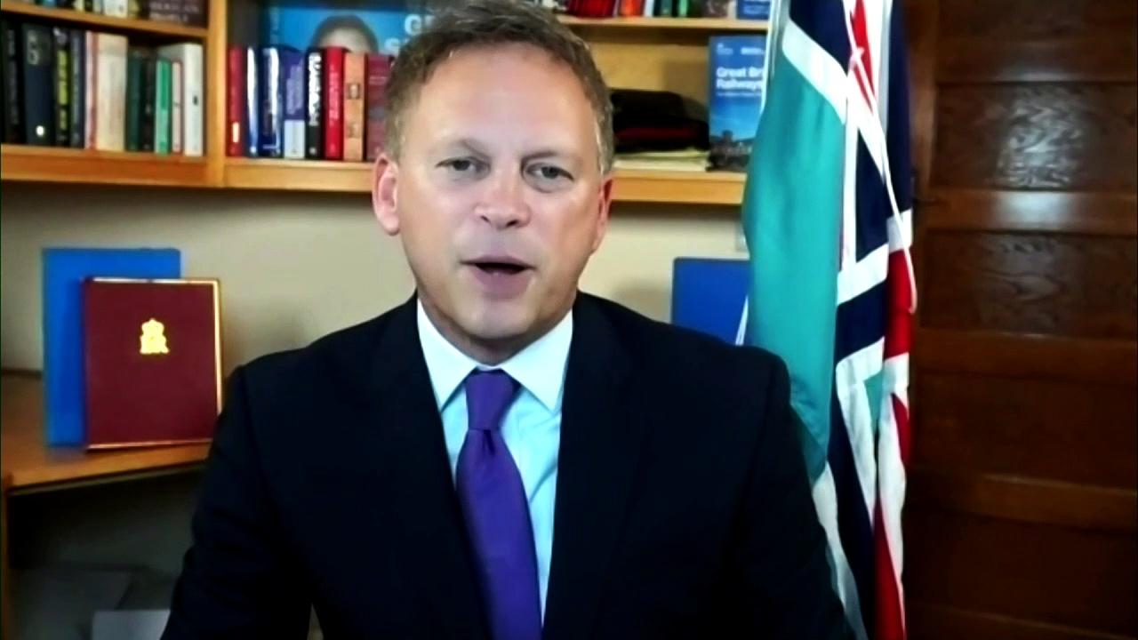 Shapps: Remaining countries to be taken off red travel list