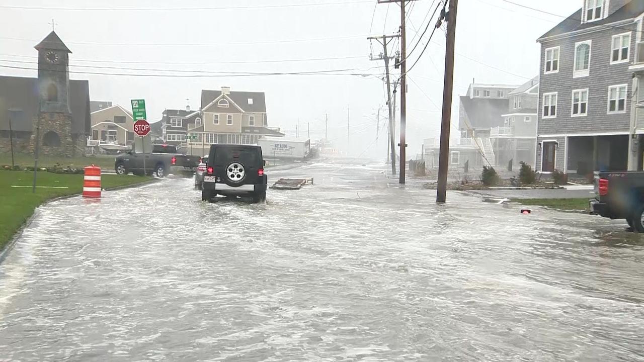 Marshfield residents brace for long recovery after wicked storm