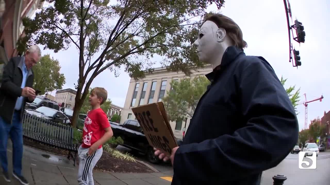 Michael Myers give out free hugs in Gallatin