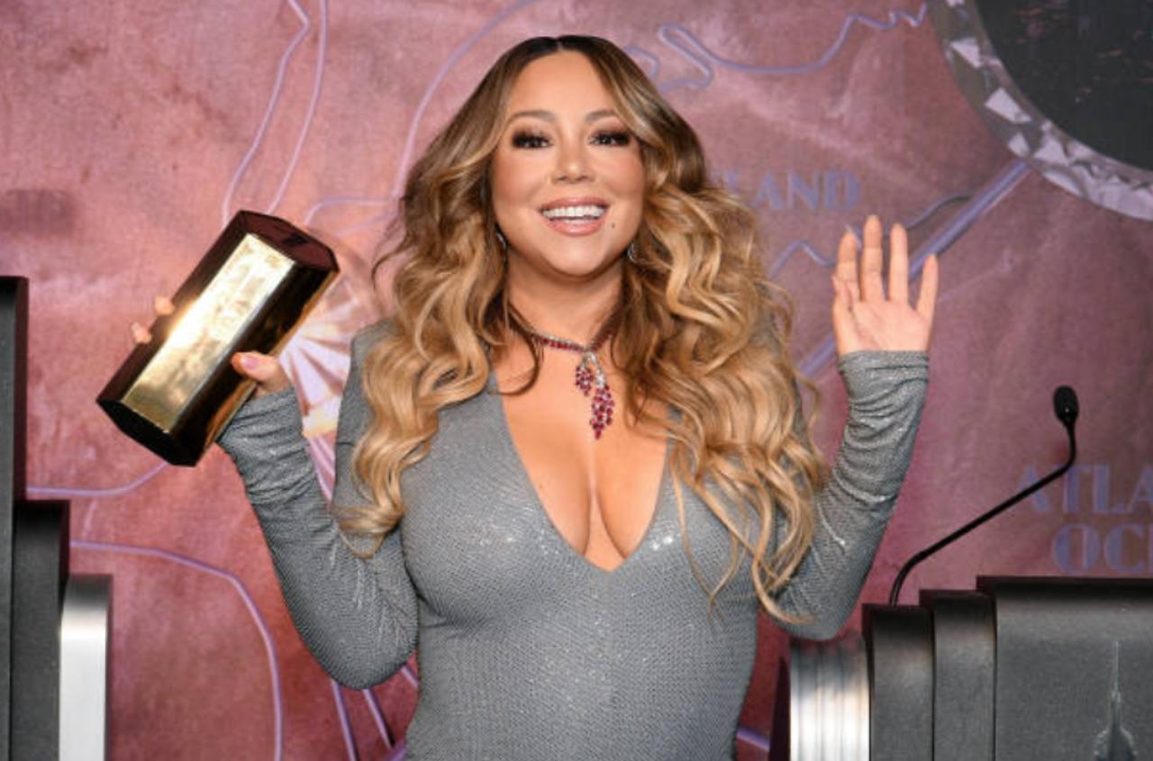 After Texas Bar Bans Holiday Classic Mariah Carey Says 'It's Time'