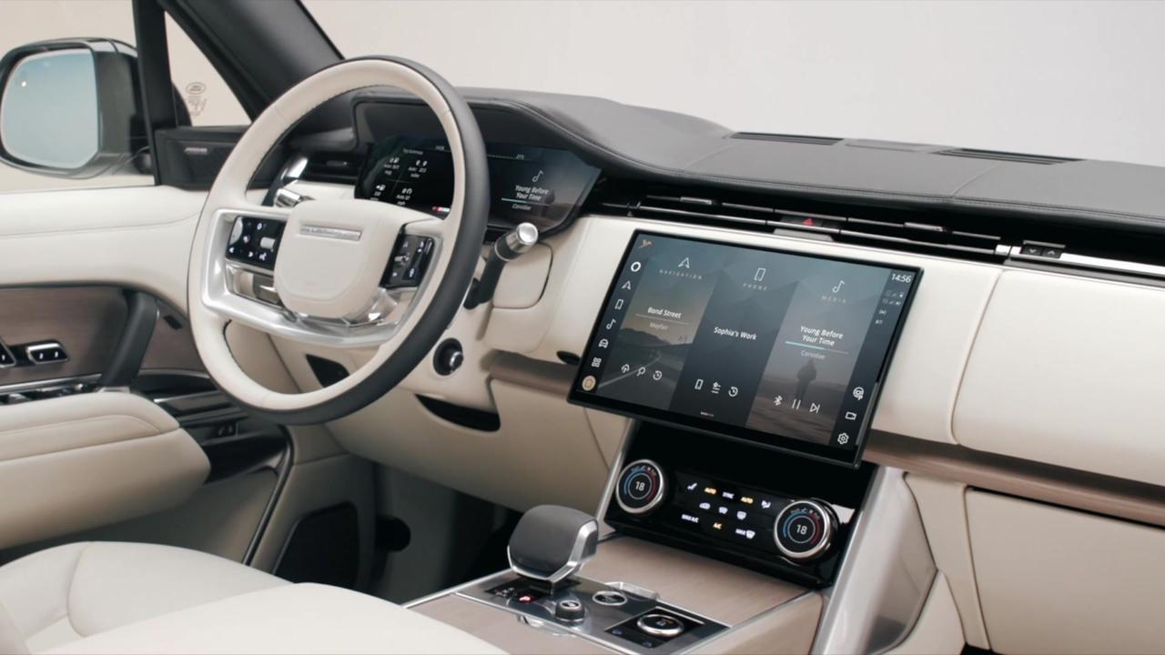 New Range Rover Standard Wheelbase Interior Design in Studio