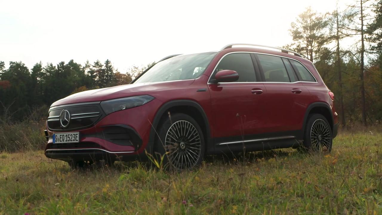 The new Mercedes-Benz EQB 350 Exterior Design in Patagonia red