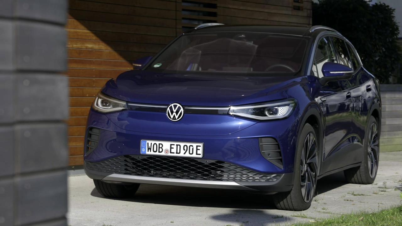 The new VW ID.4 Exterior Design in Blue