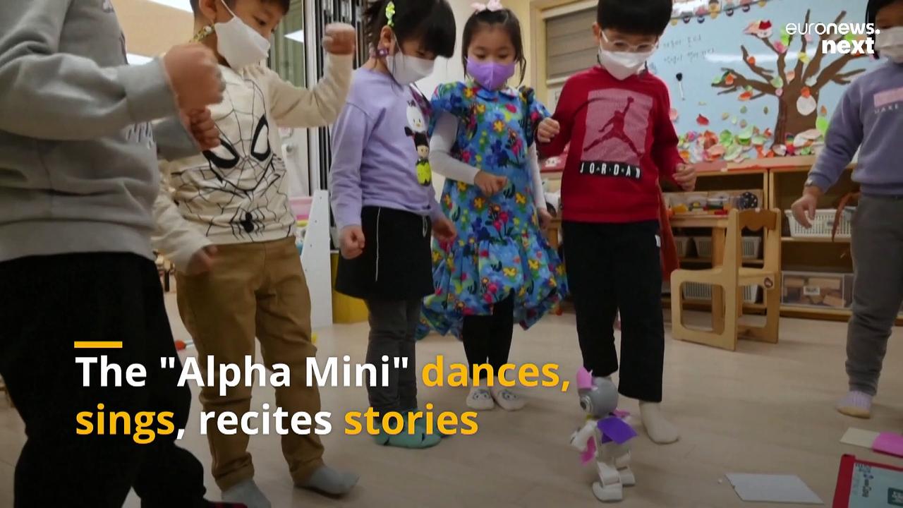Dancing mini robots are helping to teach children in Seoul kindergartens