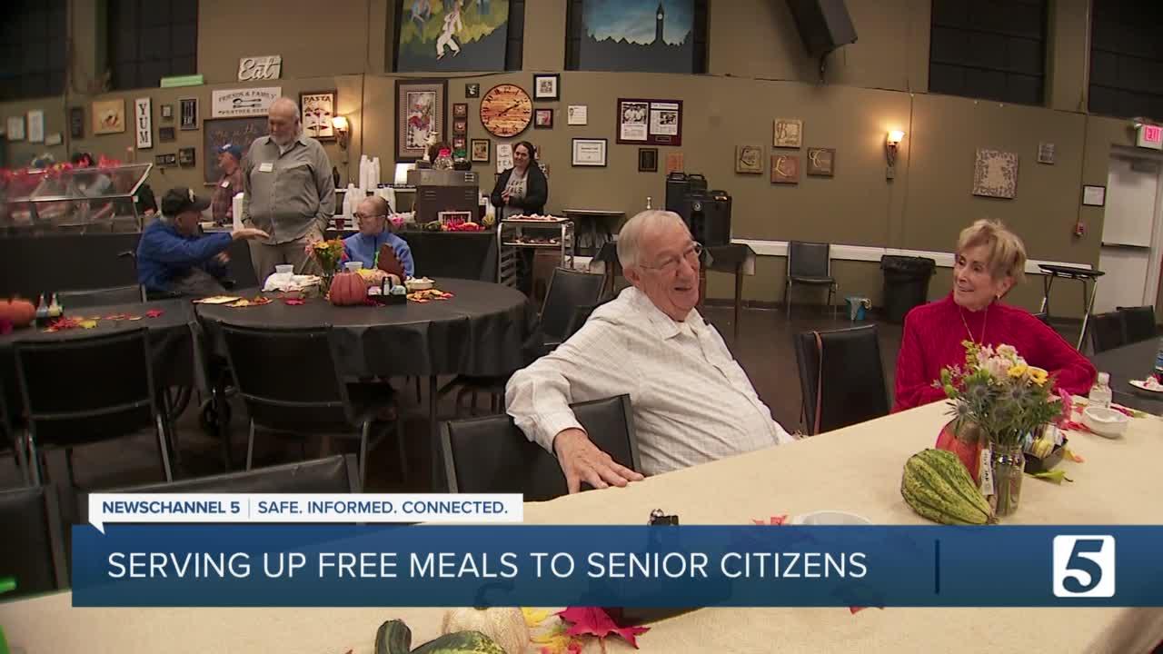 A thousand free meals served to senior citizens on Thanksgiving