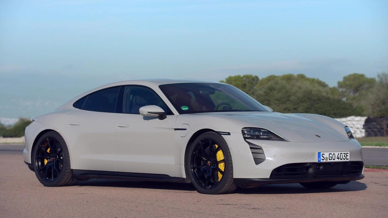 The new Porsche Taycan GTS Design in Crayon Grey