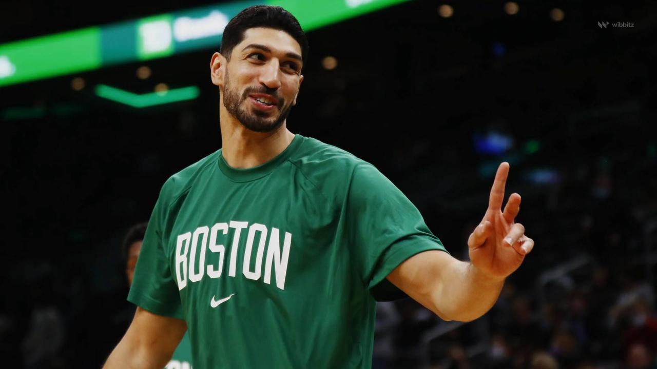 Enes Kanter Freedom Calls Out Jeremy Lin for Continuing to Play in China