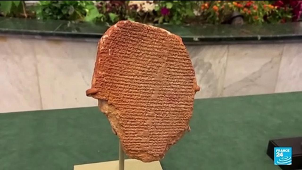 Looted Gilgamesh tablet returns to Iraq in formal ceremony