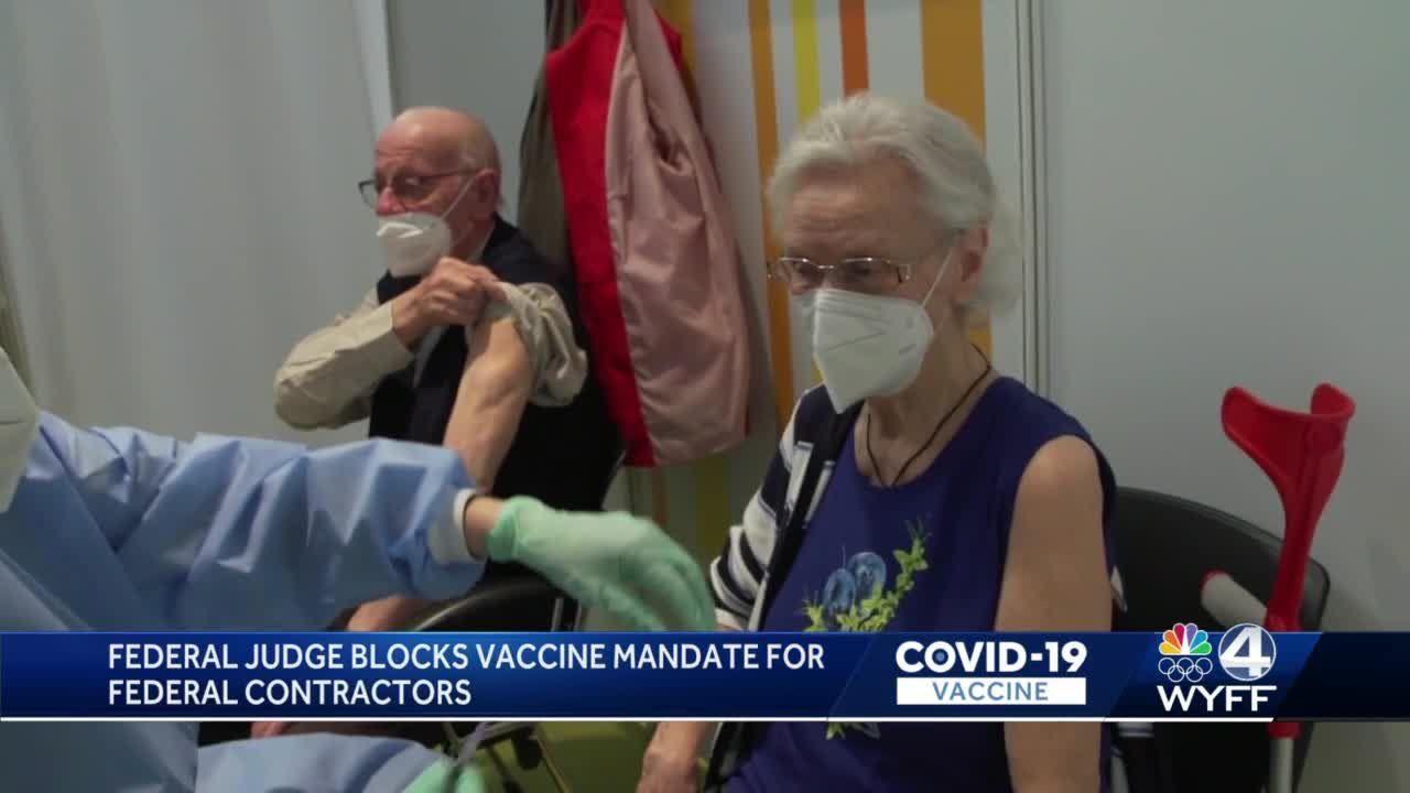 Judge blocks vaccine requirement for federal contractors