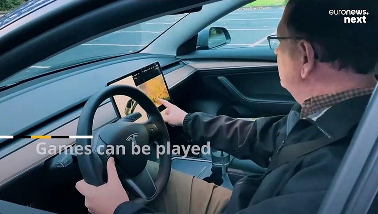 'Dumbfounded’ driver discovers you can play games while driving the Tesla Model 3