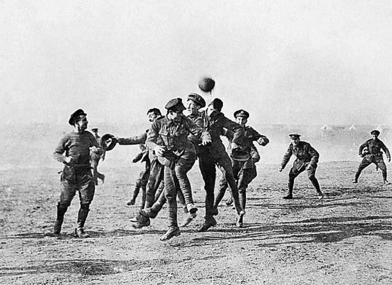 This Day in History: The First World War Christmas Truce (Saturday, December 25)