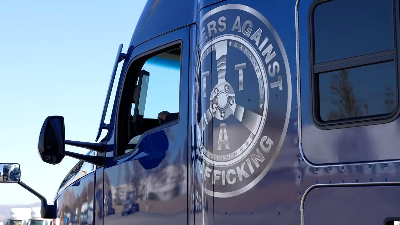 ‘Truckers Against Trafficking’ Help Human Trafficking Victims On The Road
