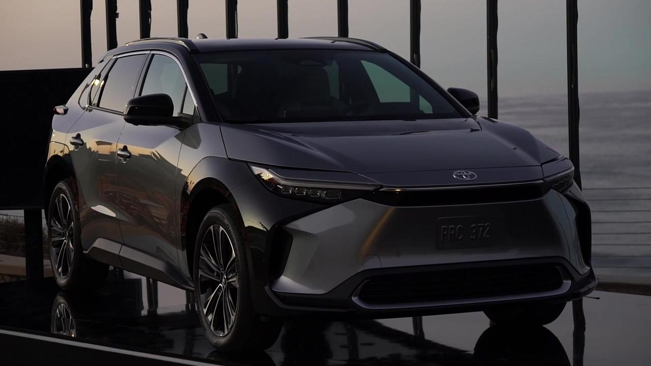 All-Electric Toyota bZ4X Design preview