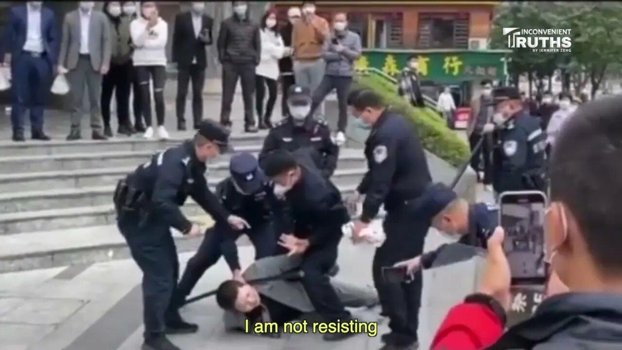 Man Arrested After Shouting "Down With Xi Jinping" in Shenzhen China 深圳男子高喊「打倒習近平」後被抓
