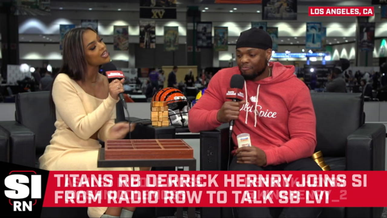 Titans RB Derrick Henry Sits Down with SI Ahead of Super Bowl LVI