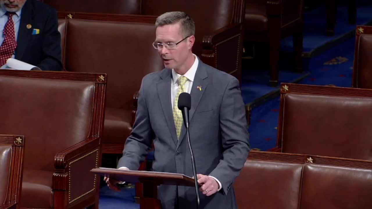 Rep. Rodney Davis (R-IL) Voices Support For Commissioning Statues Of RBG And Sandra Day O'Connor