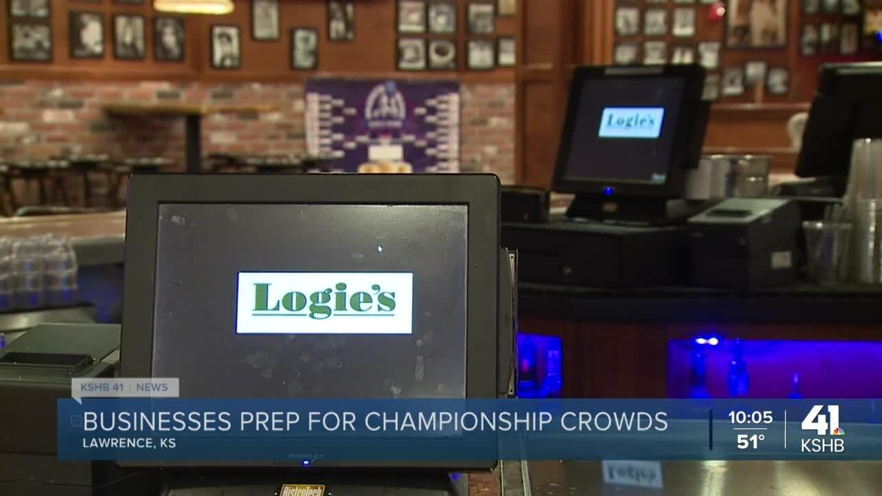 Businesses on Massachusetts Street prepare for large NCAA Championship crowd Monday